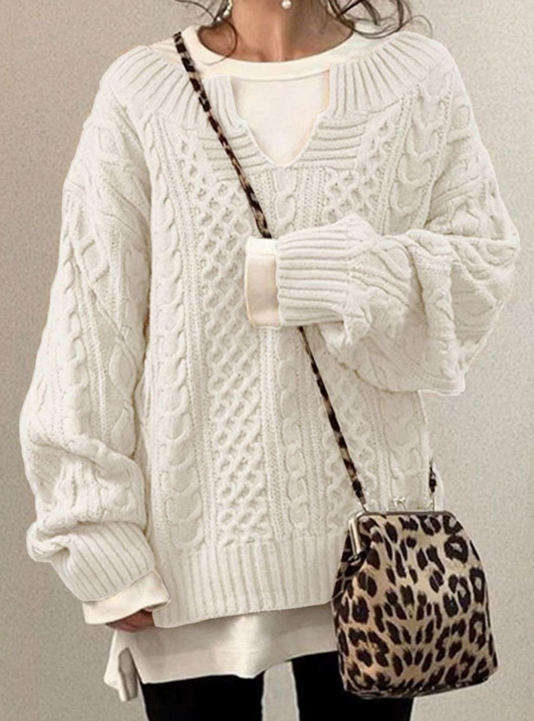 Women's Oversized Cable Knit Jumper V-Neck Pullover
